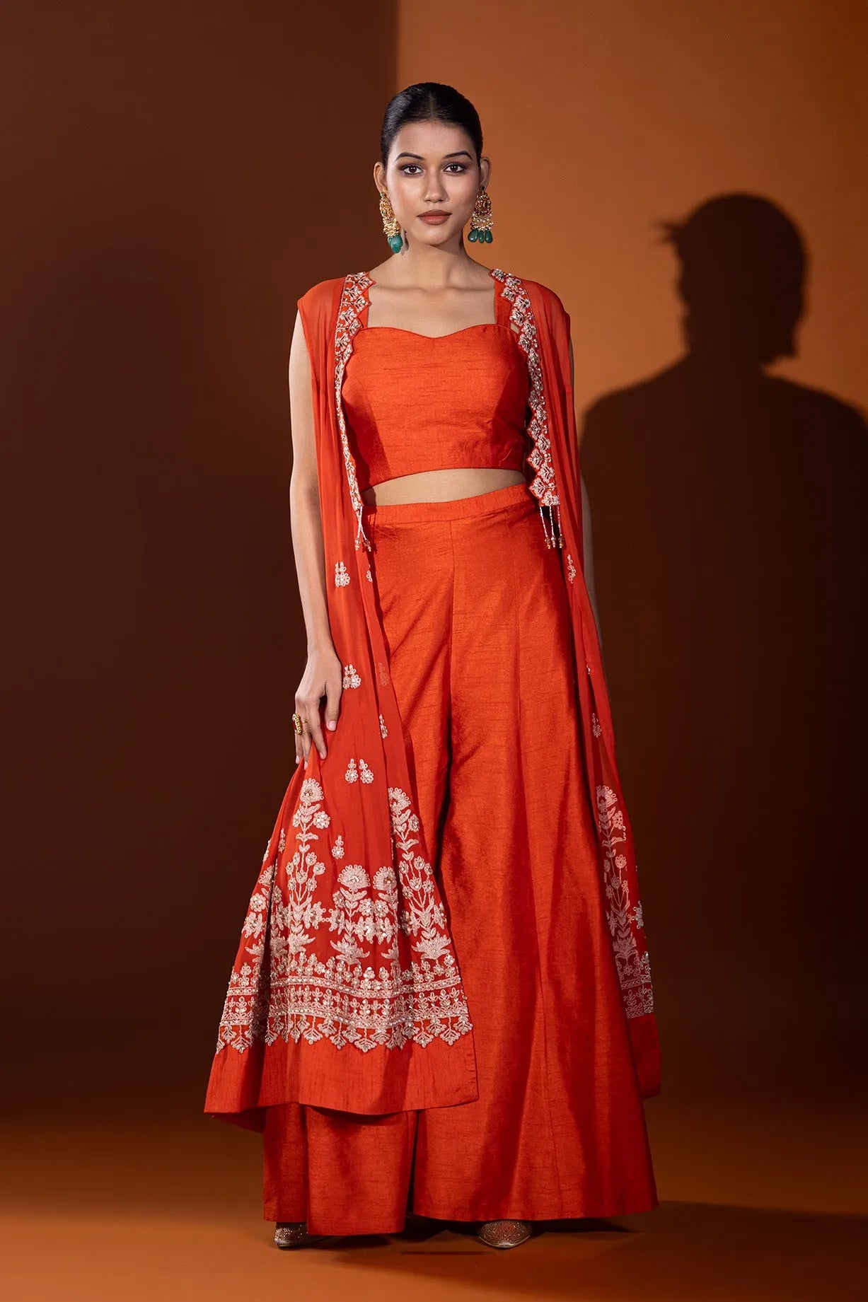 Surkh Afsanah Sharara Set