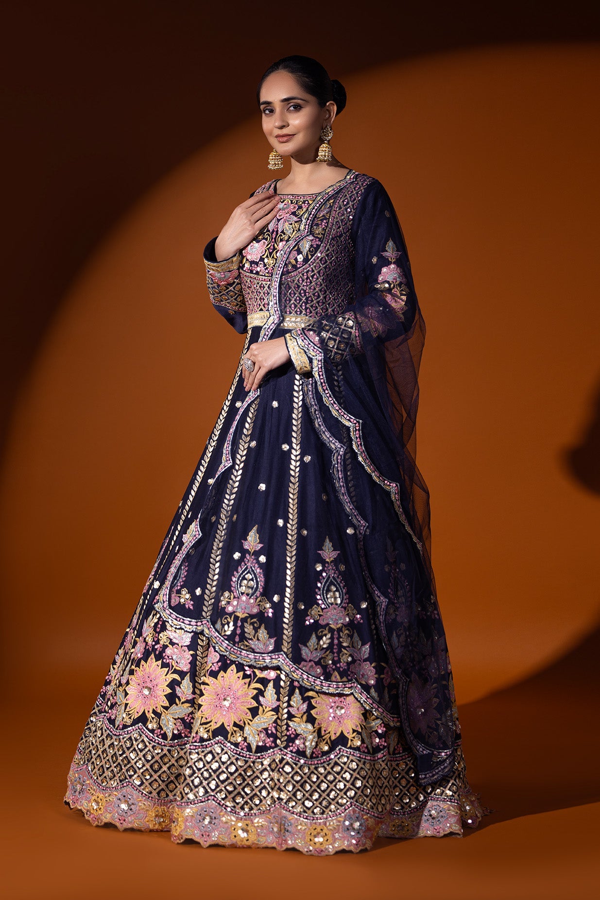 Sitara-e-Shab Anarkali set