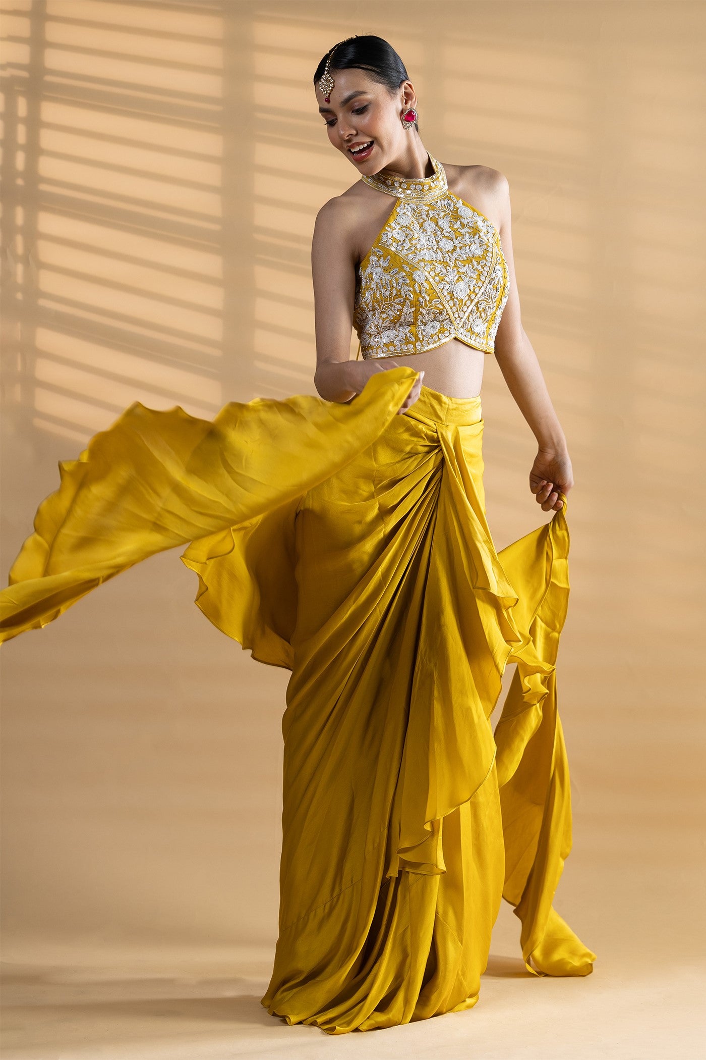 Jhanvi drape saree with ruffle dupatta
