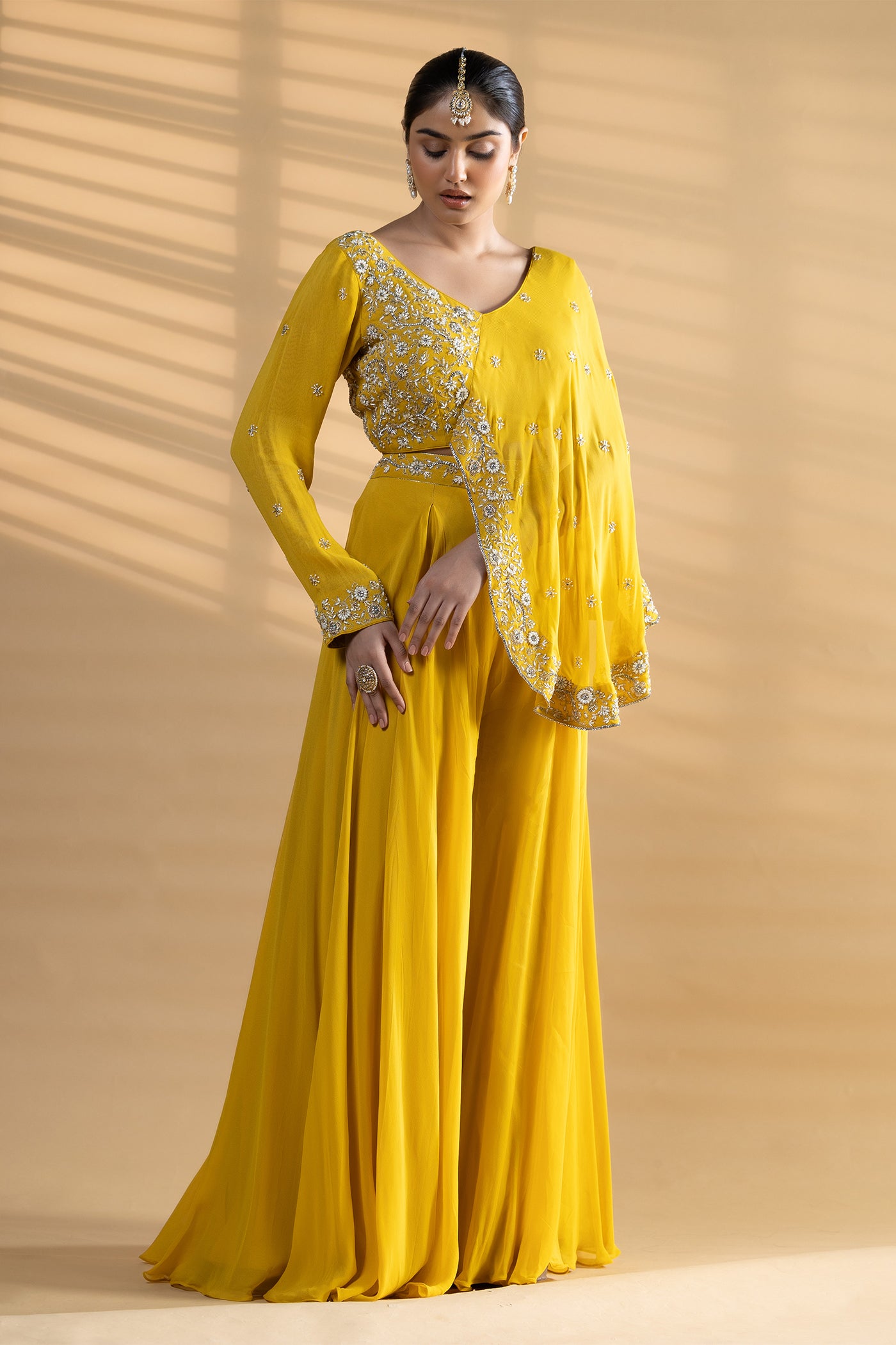 Diya Anarkali with cape set
