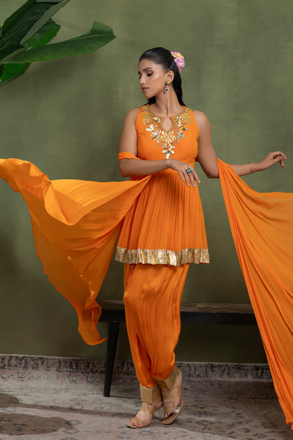 Roopreeti salwar Suit set