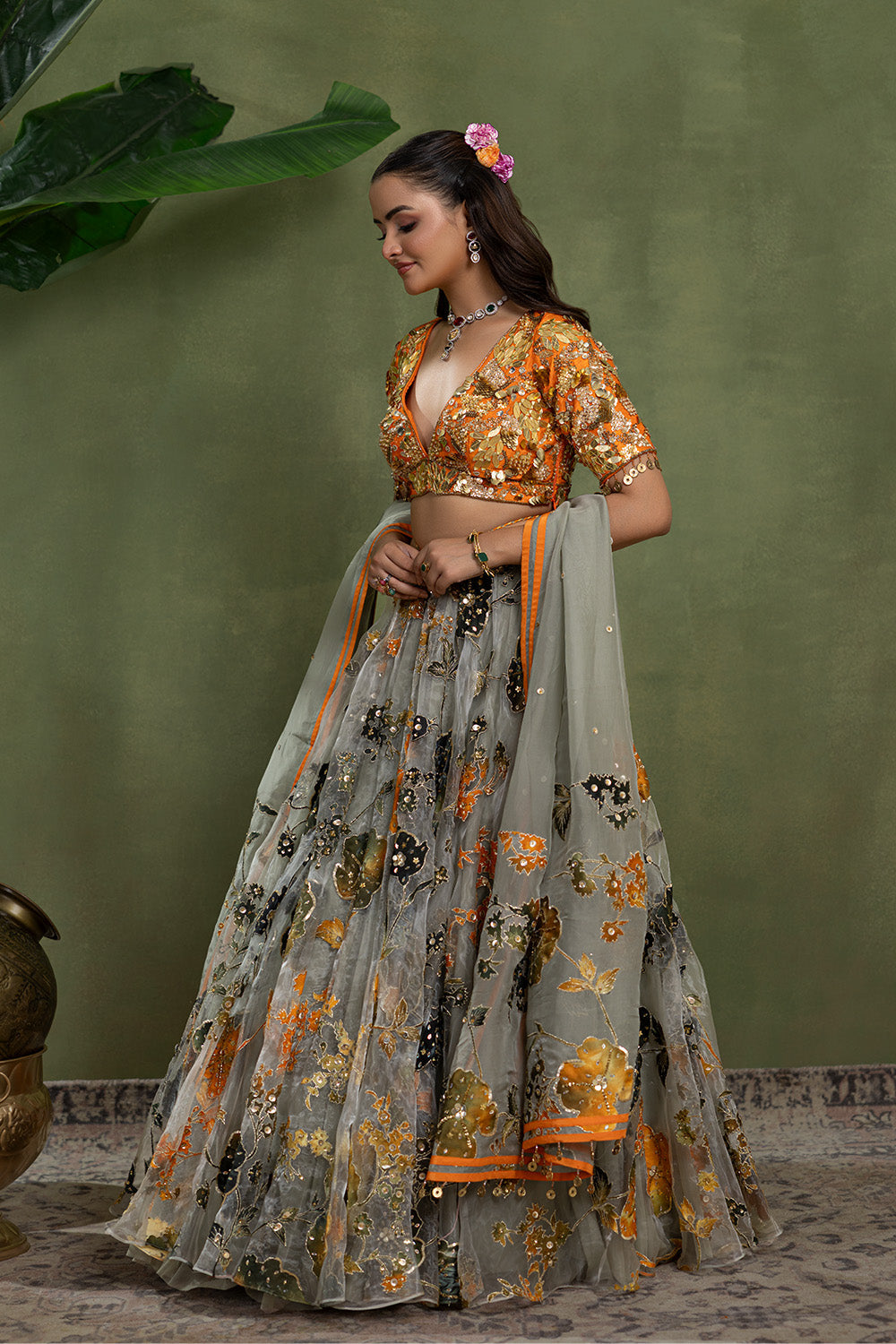 Aarohi Lehenga set