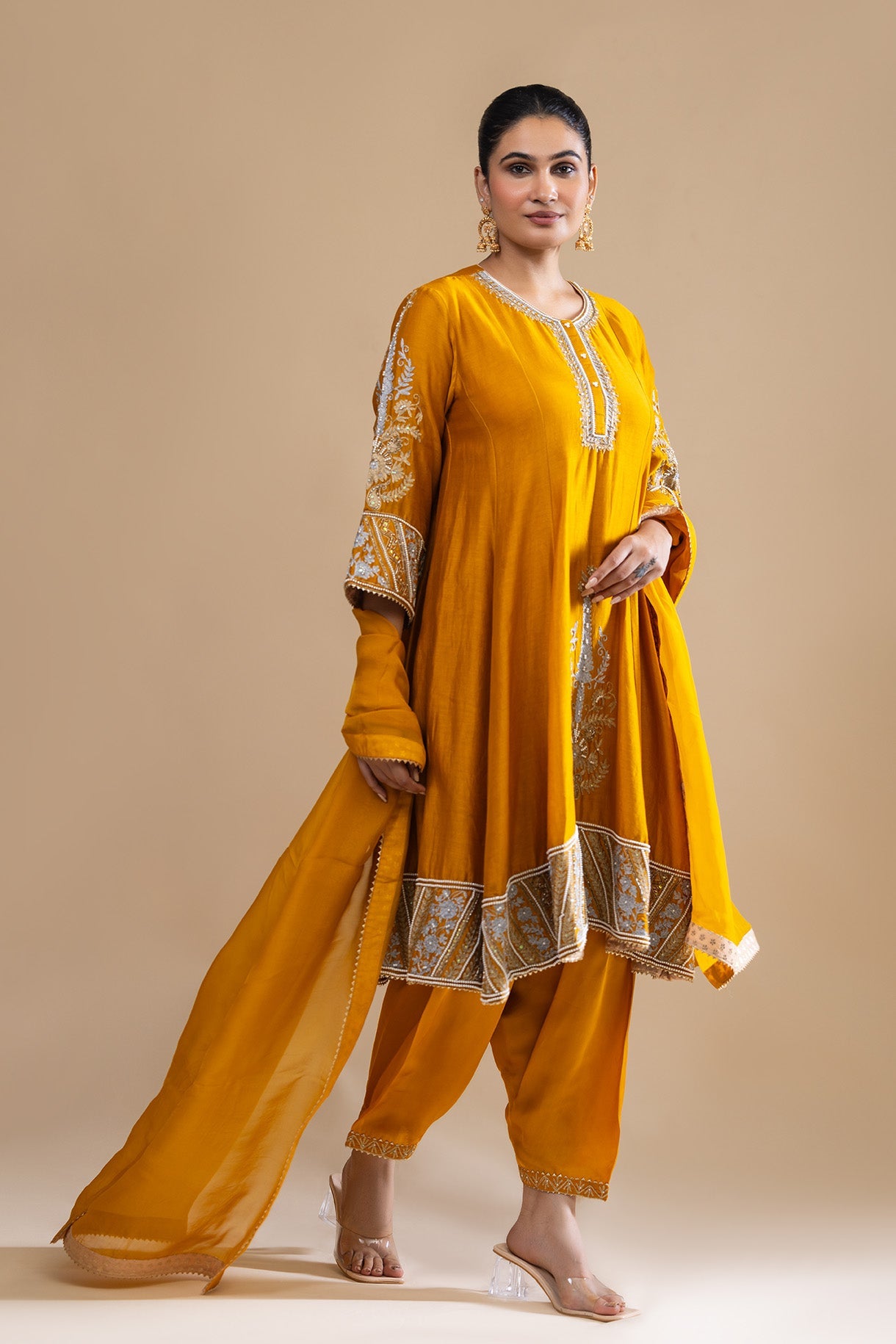 Noor-e-Kanwal Anarkali Salwaar Ensemble