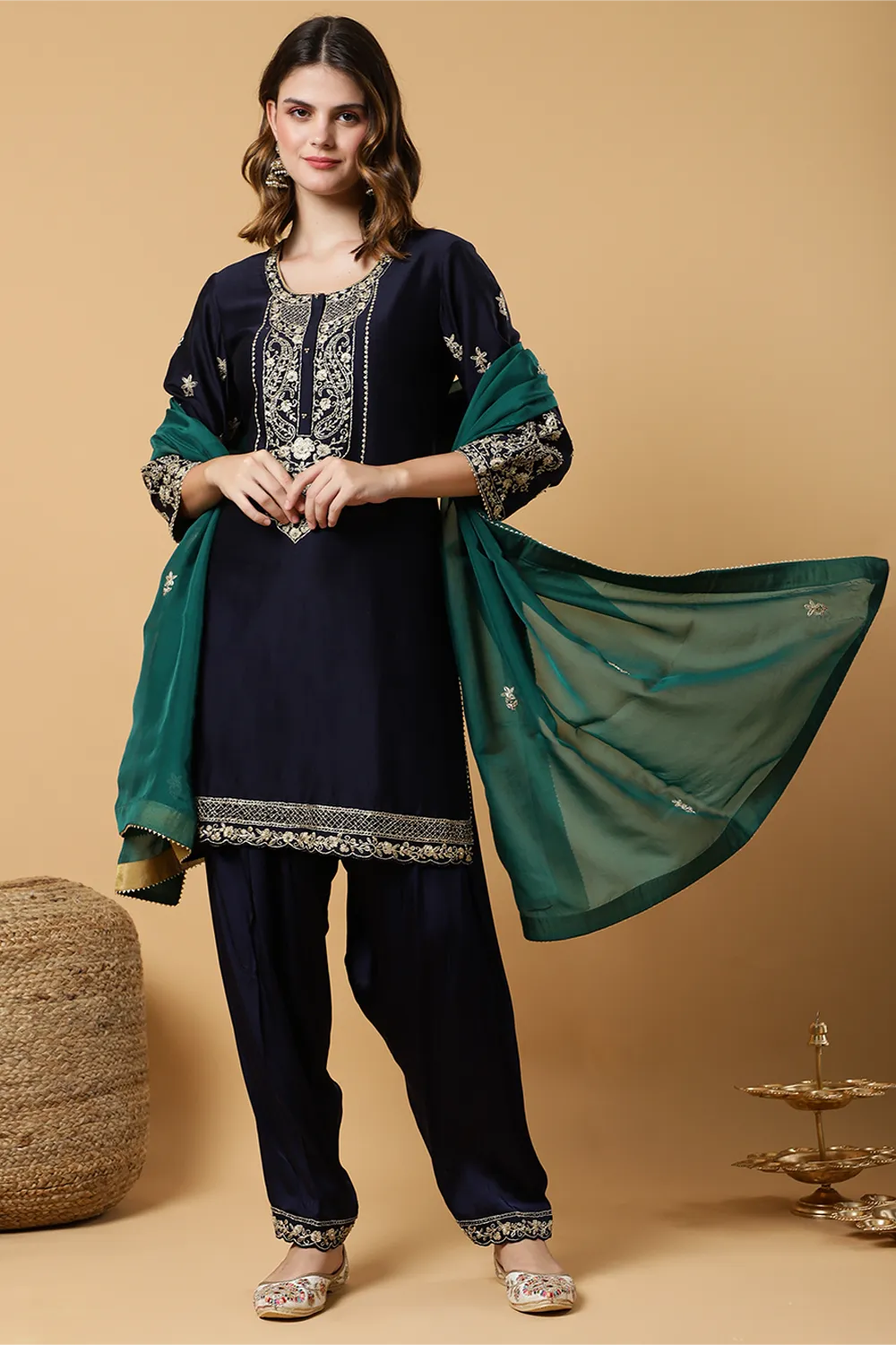 Meherbano short kurta & salwar set