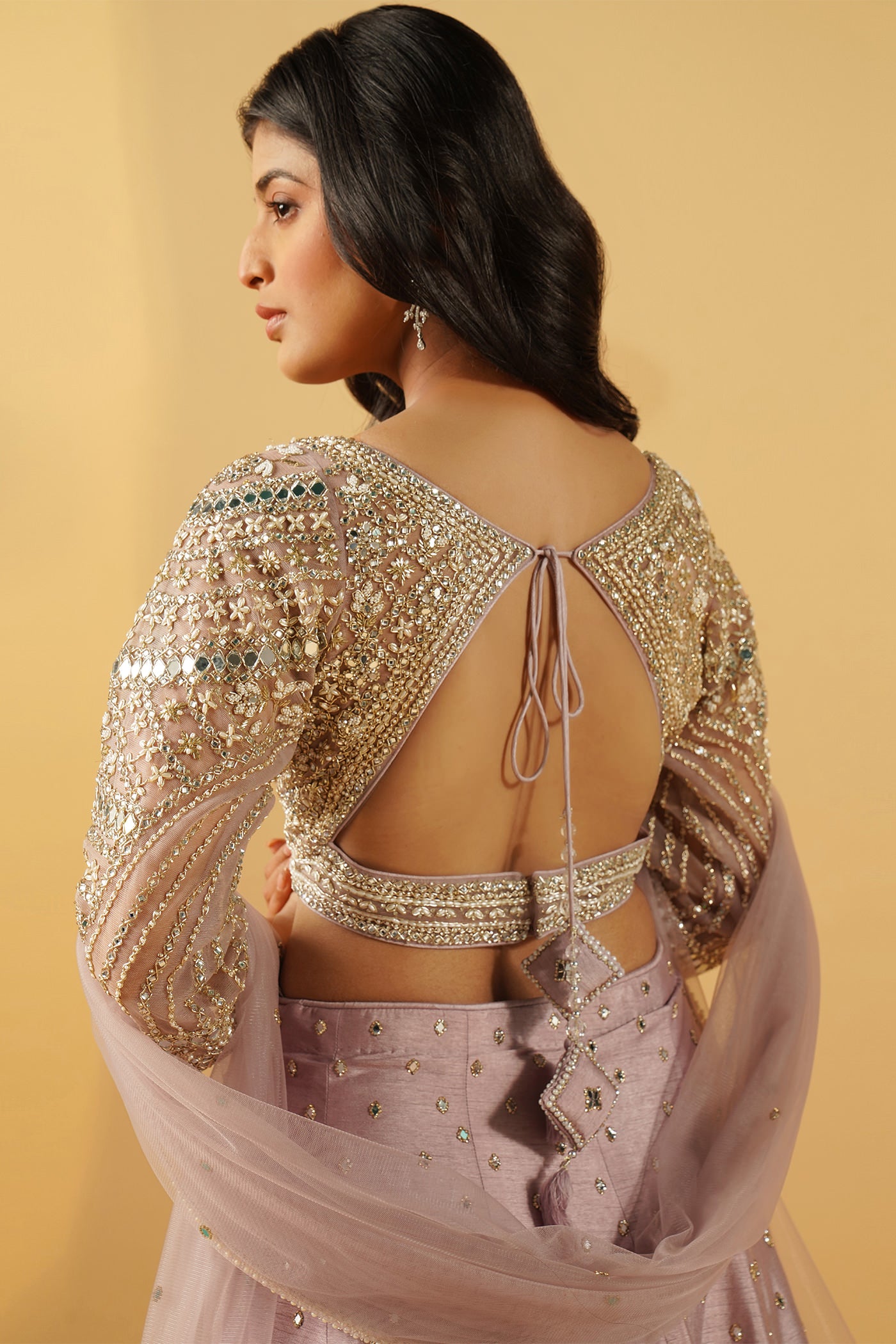 Iris Lehenga Set With Mirror
