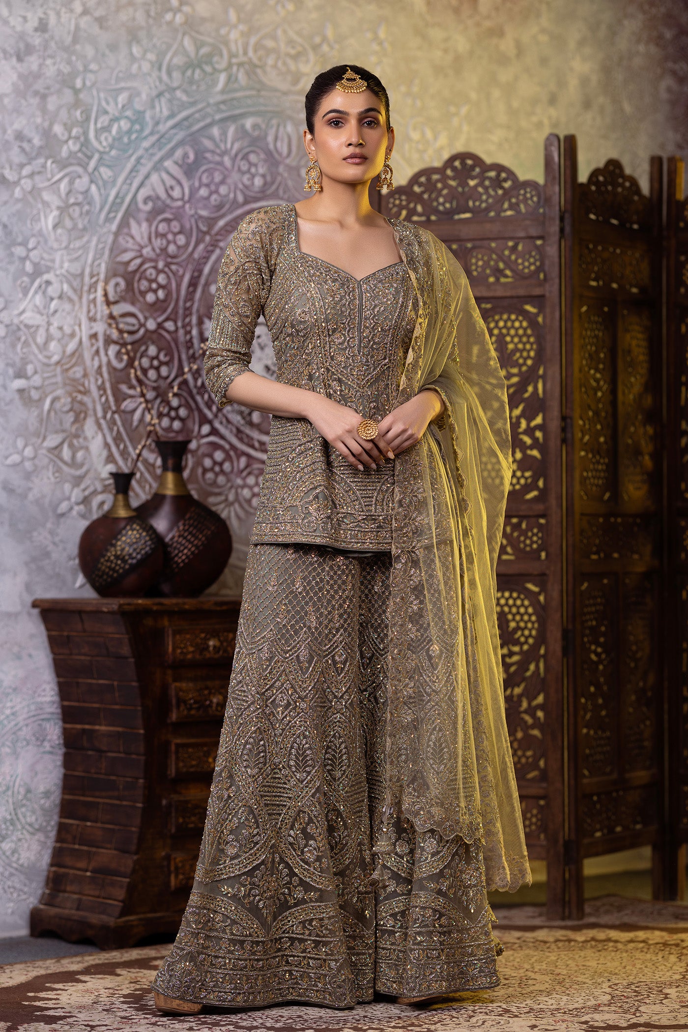 Net short shirt with sharara
