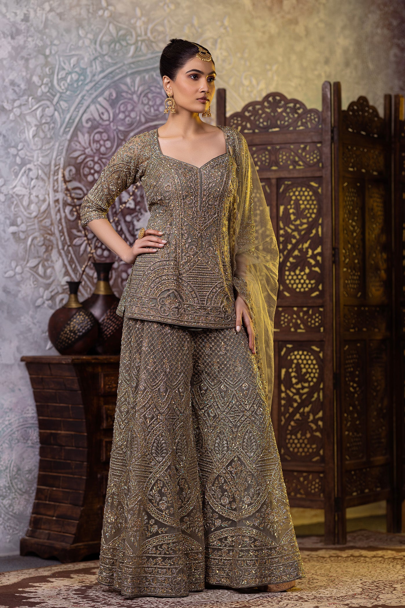 Net short shirt with sharara