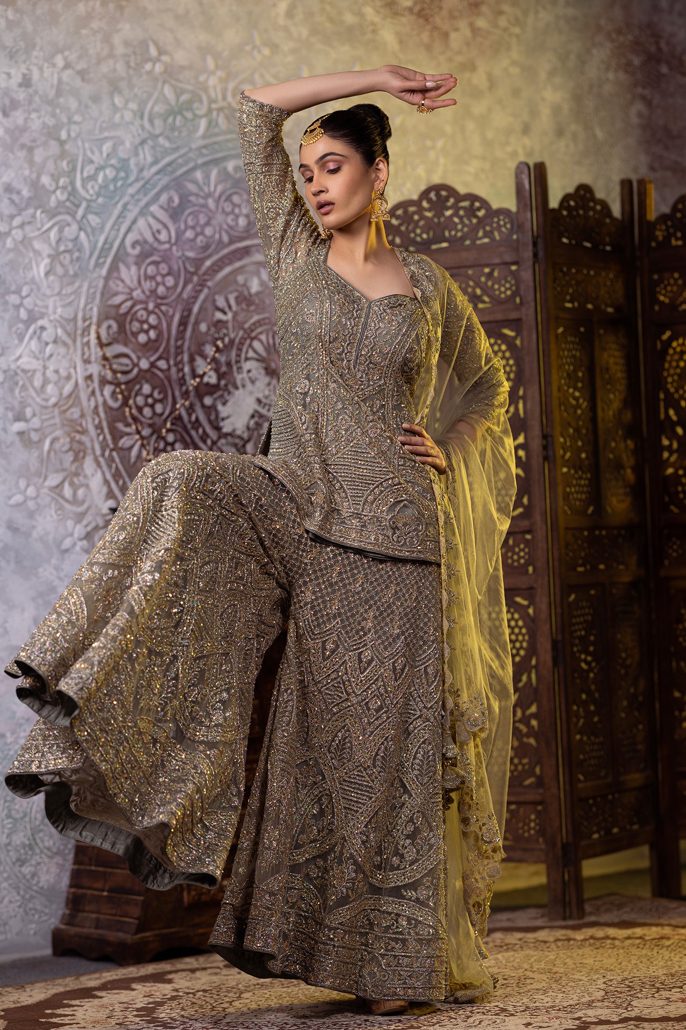 Net short shirt with sharara