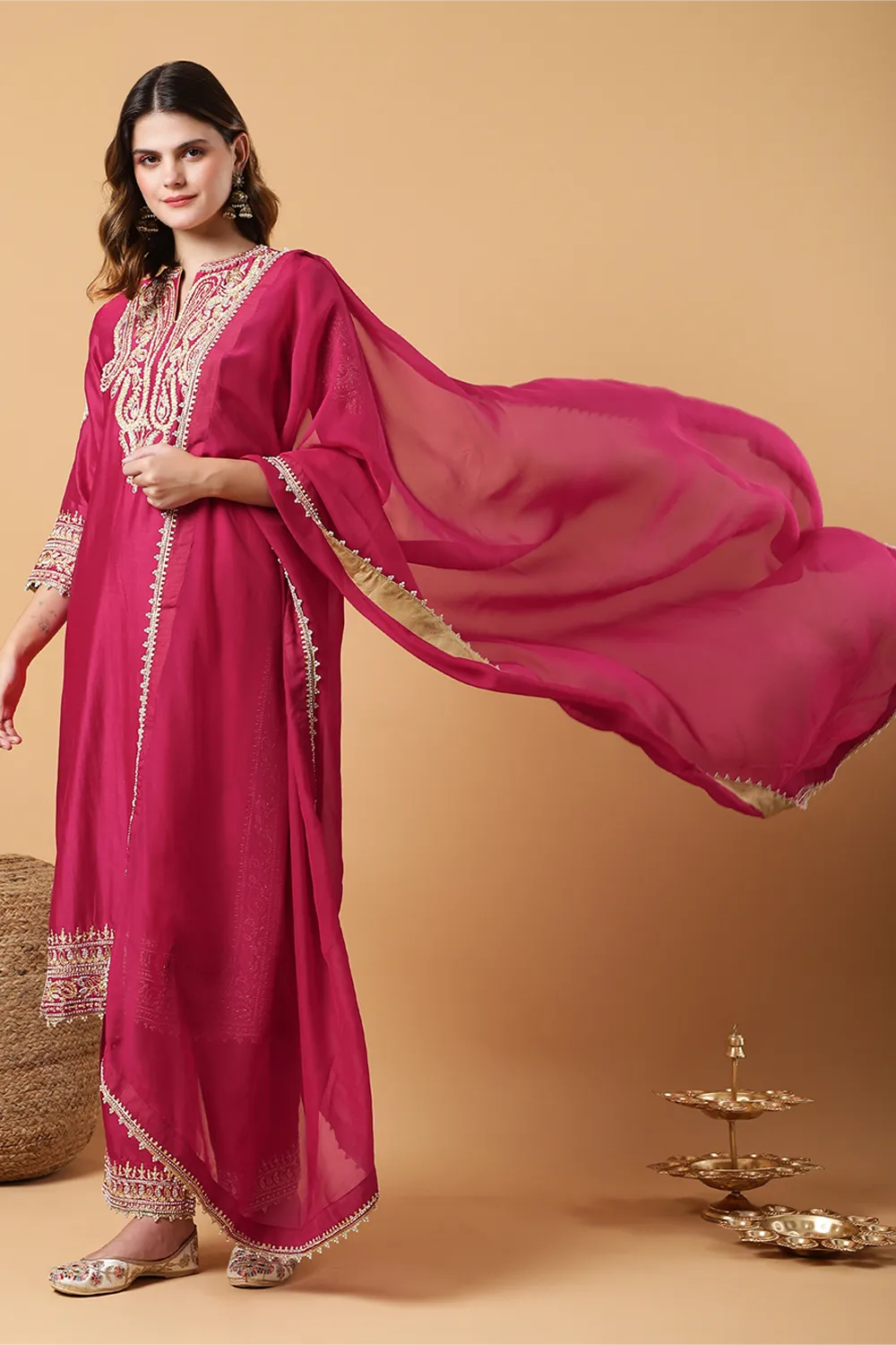Pakeezah kurta and pant set