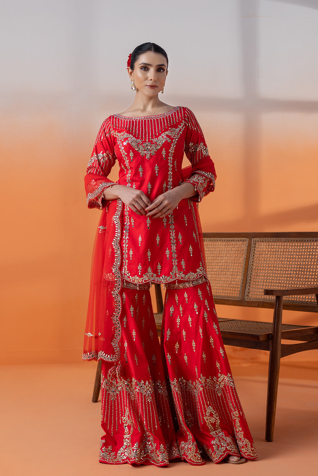 Ruhani Laal-e-Zar Gota Pati Gharara Joda