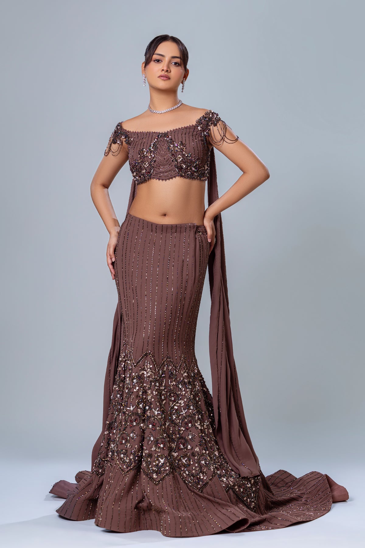 Fishcut-skirt-with-short-blouse-and-dupatta- Roop Vatika Official