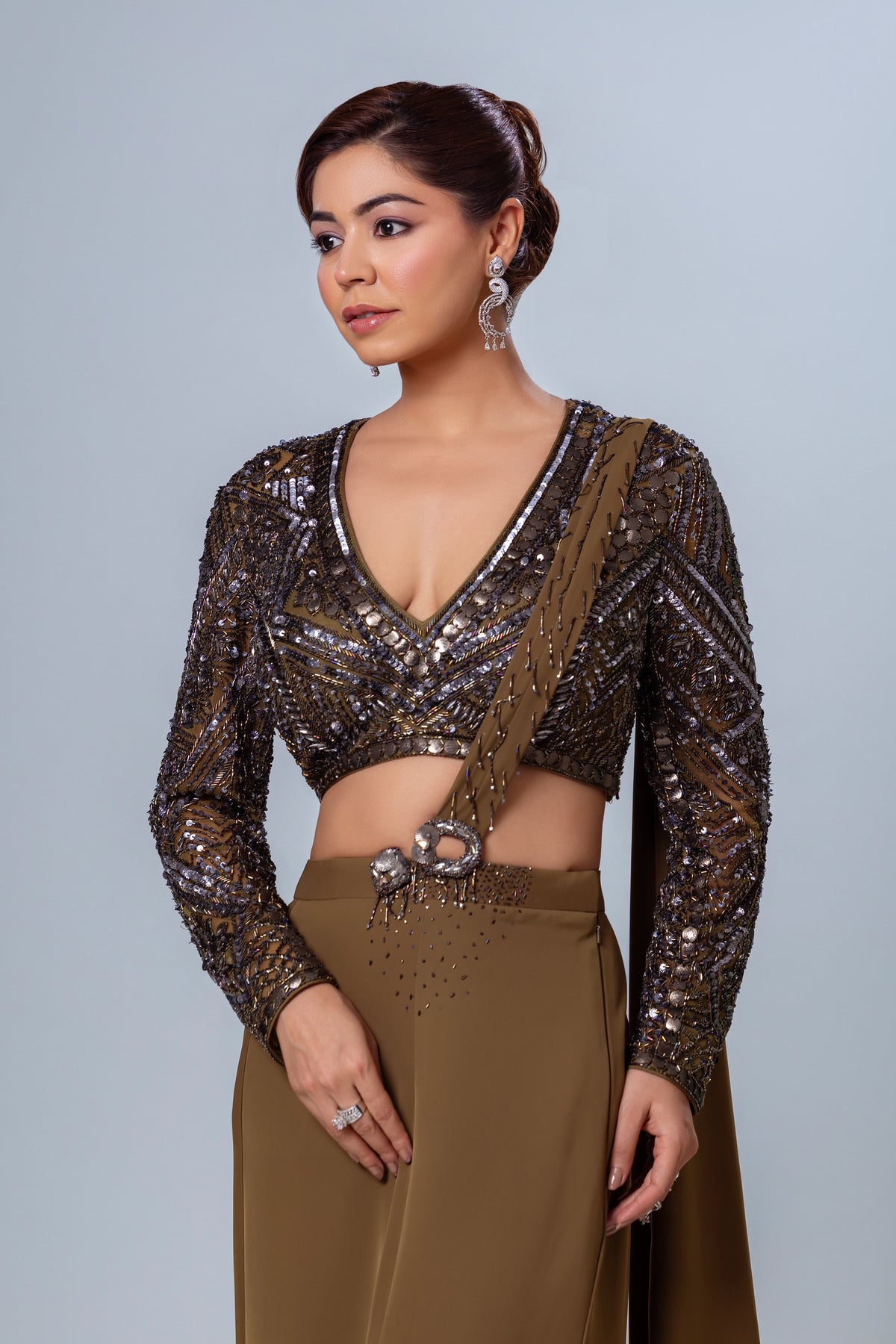 Fishcut skirt with attached pallla