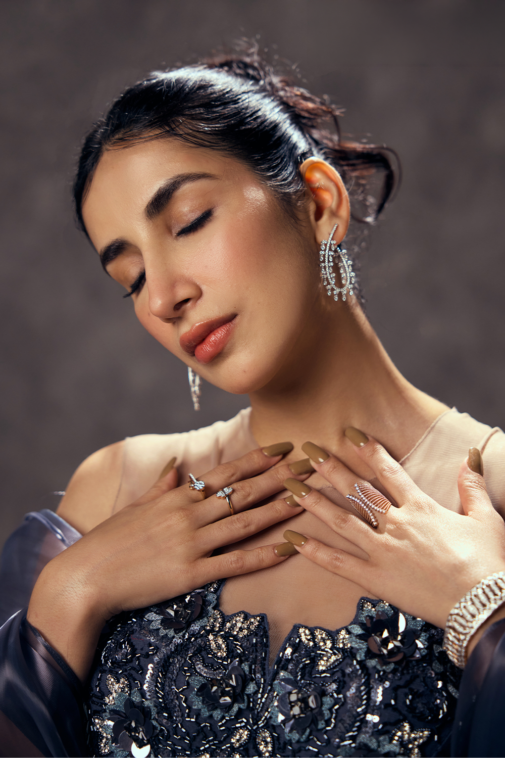 Parul Gulati in Shadow Siren - Roop Vatika Official