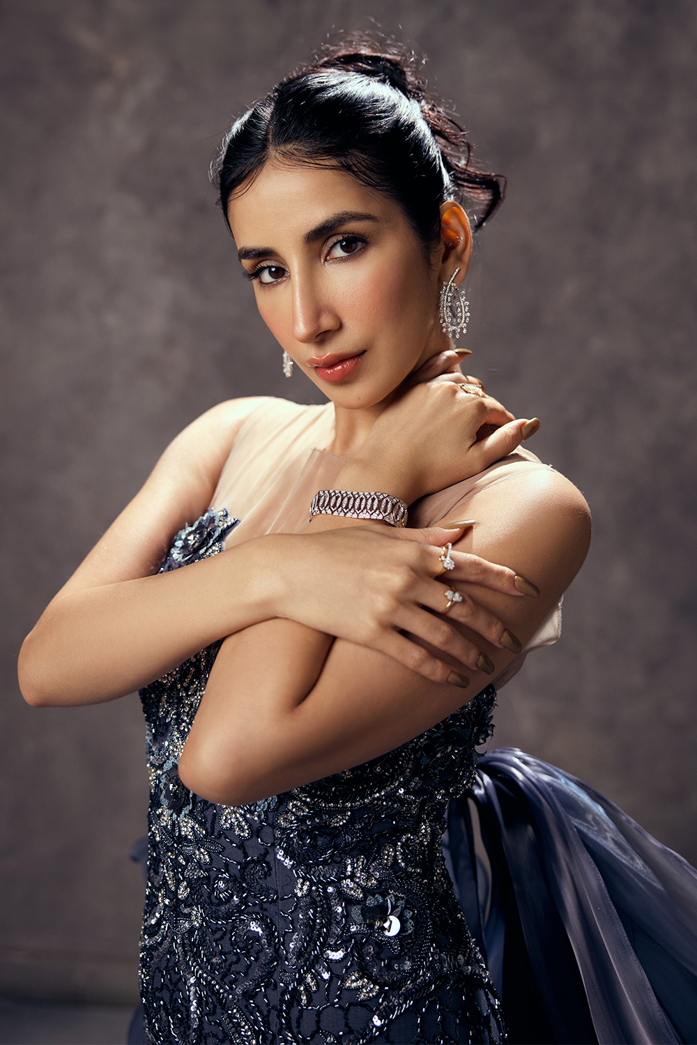 Parul Gulati in Shadow Siren - Roop Vatika Official