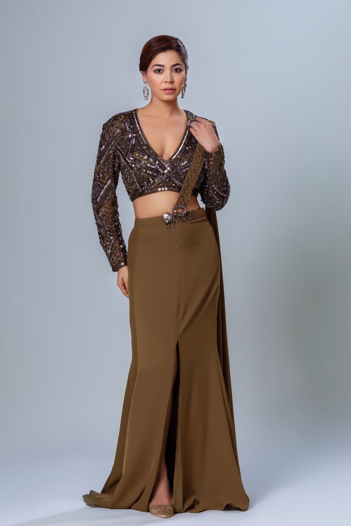 Fishcut skirt with attached pallla