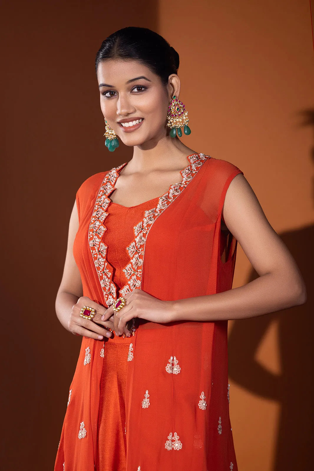 Surkh Afsanah Sharara Set