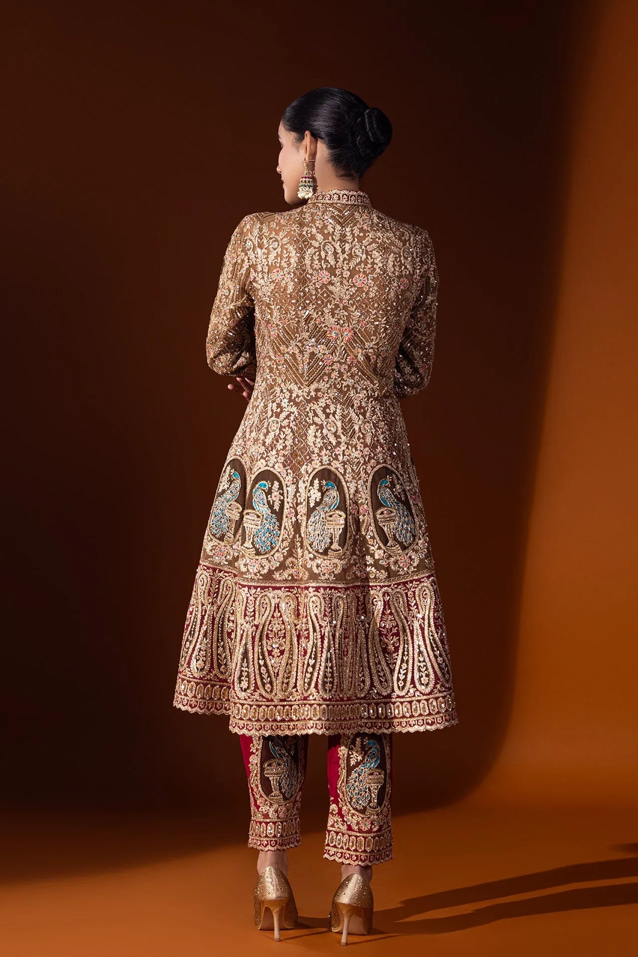 Sunehri Jahan Anarkali ensemble