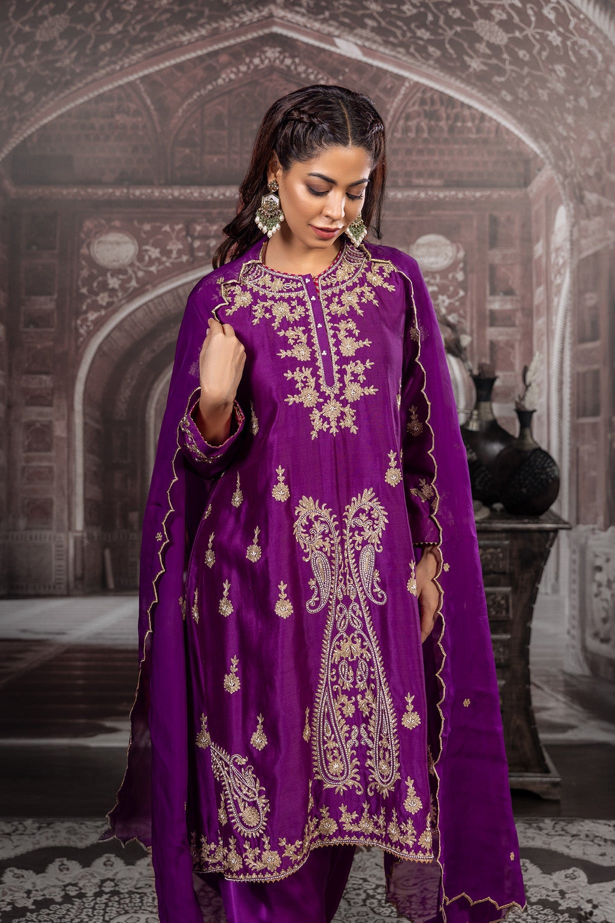 Nayab Purple Aari Set