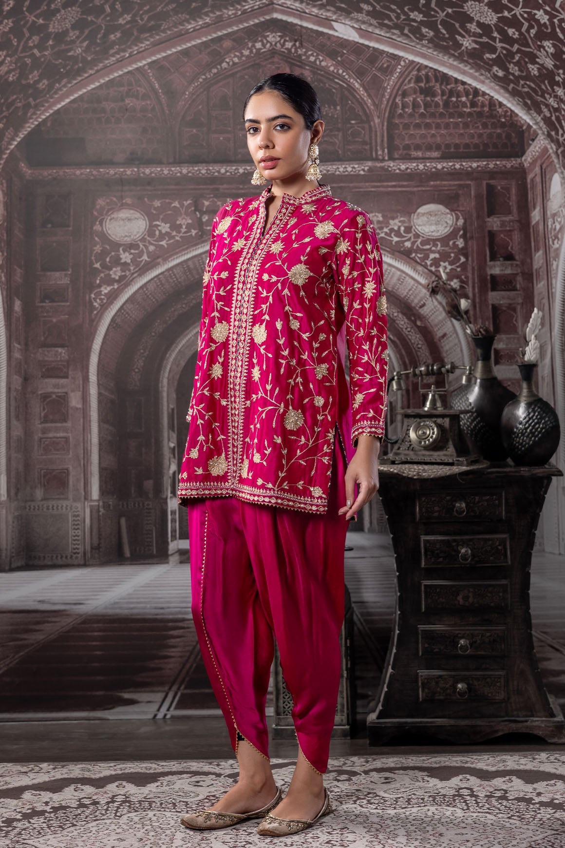 Zarqash Pink Ensemble