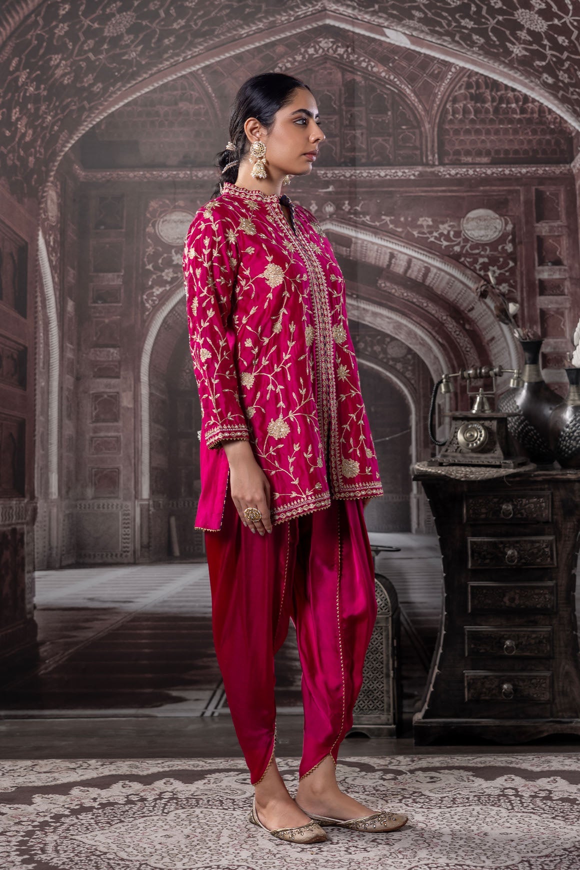 Zarqash Pink Ensemble