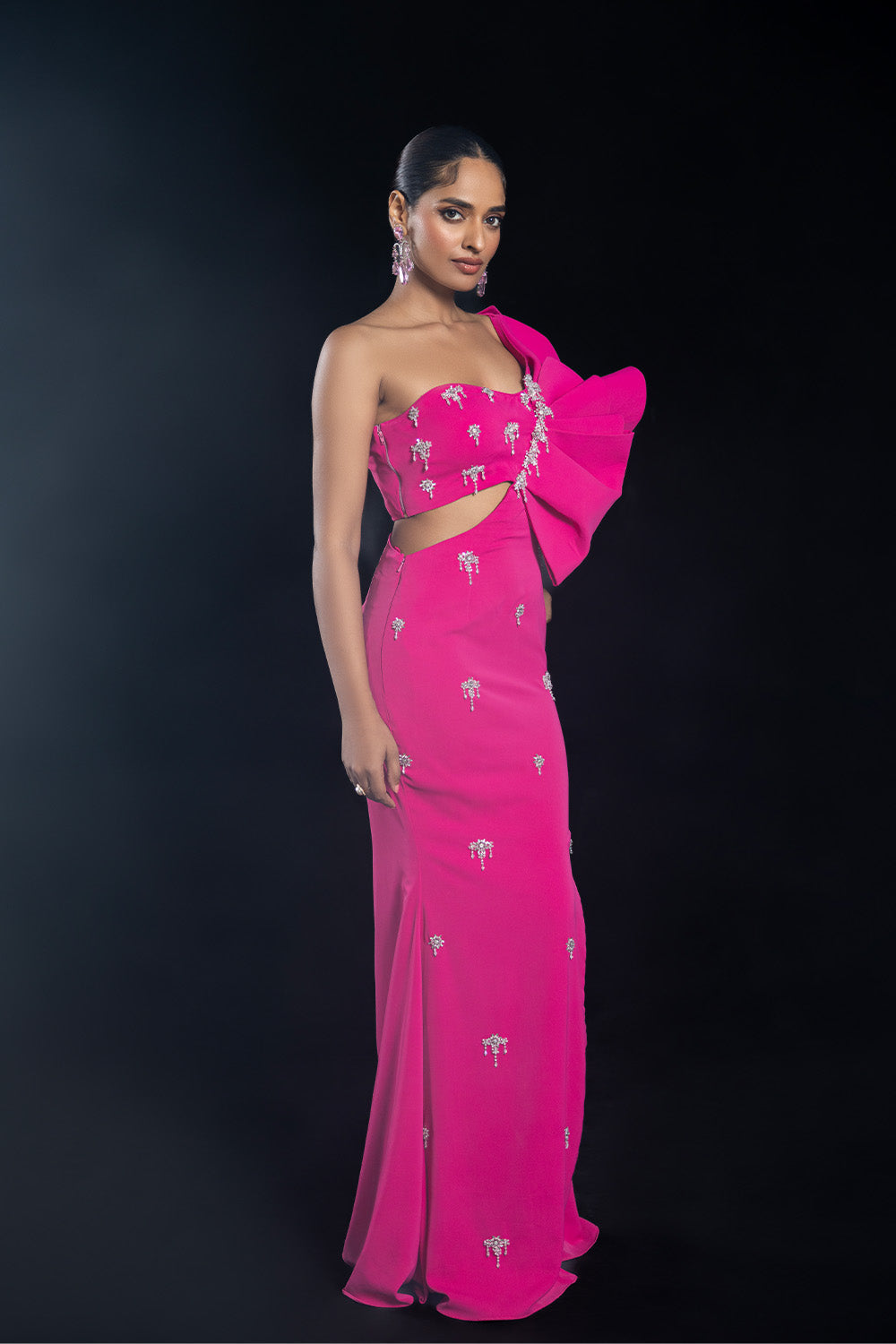 GLAM WAVE GOWN - Roop Vatika Official