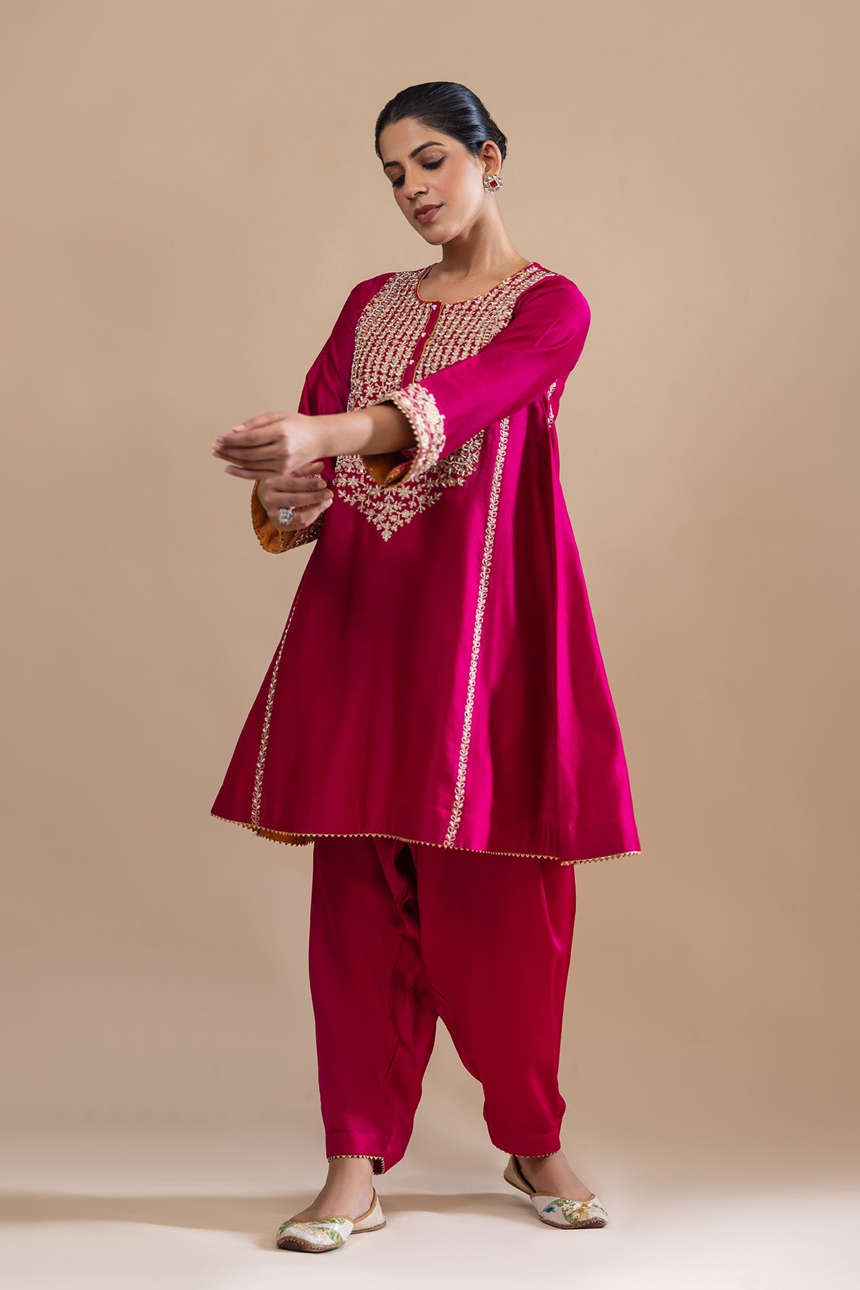 Shabnam-e-Gulabi Set