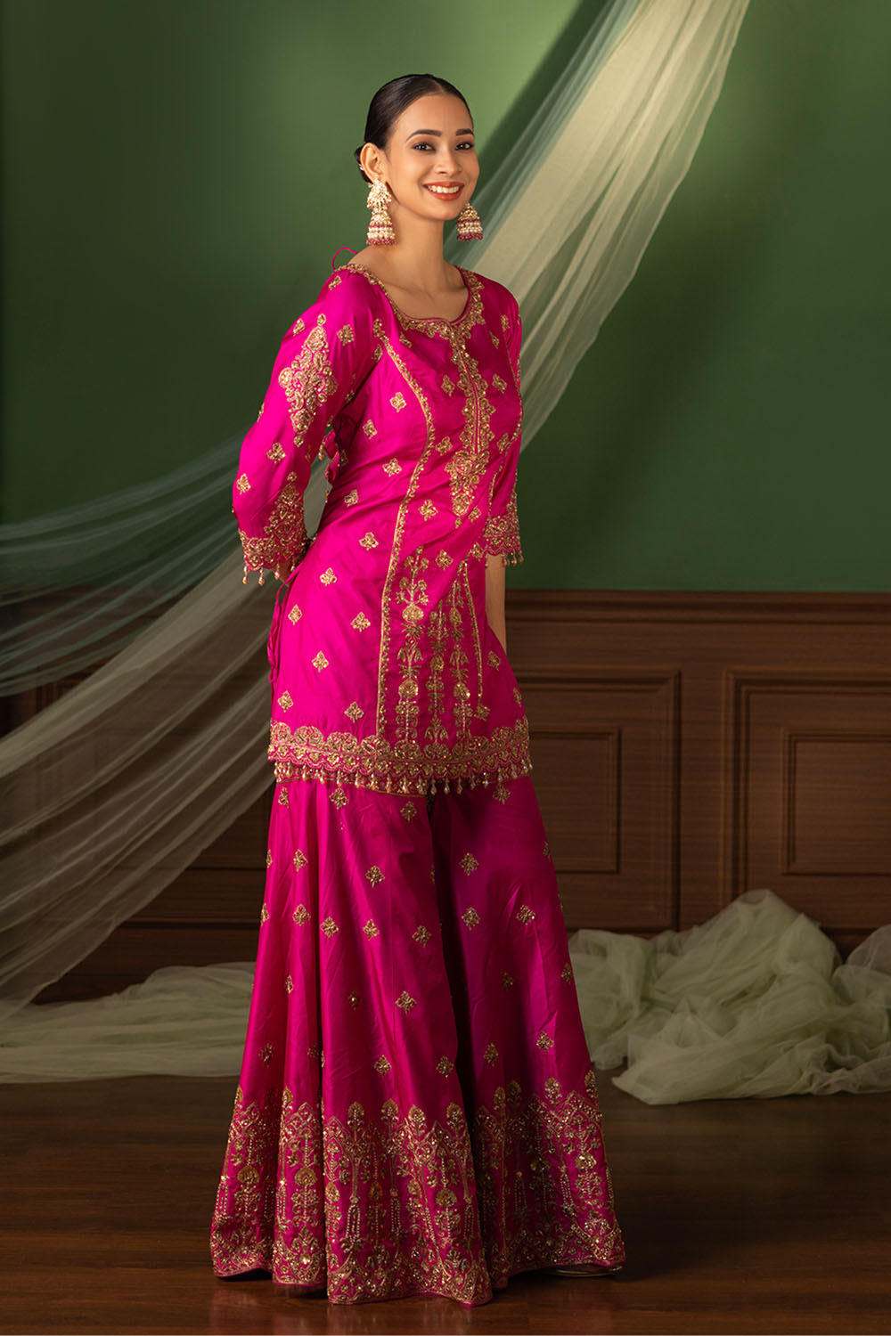 Gulnaar Zardosi Ensemble