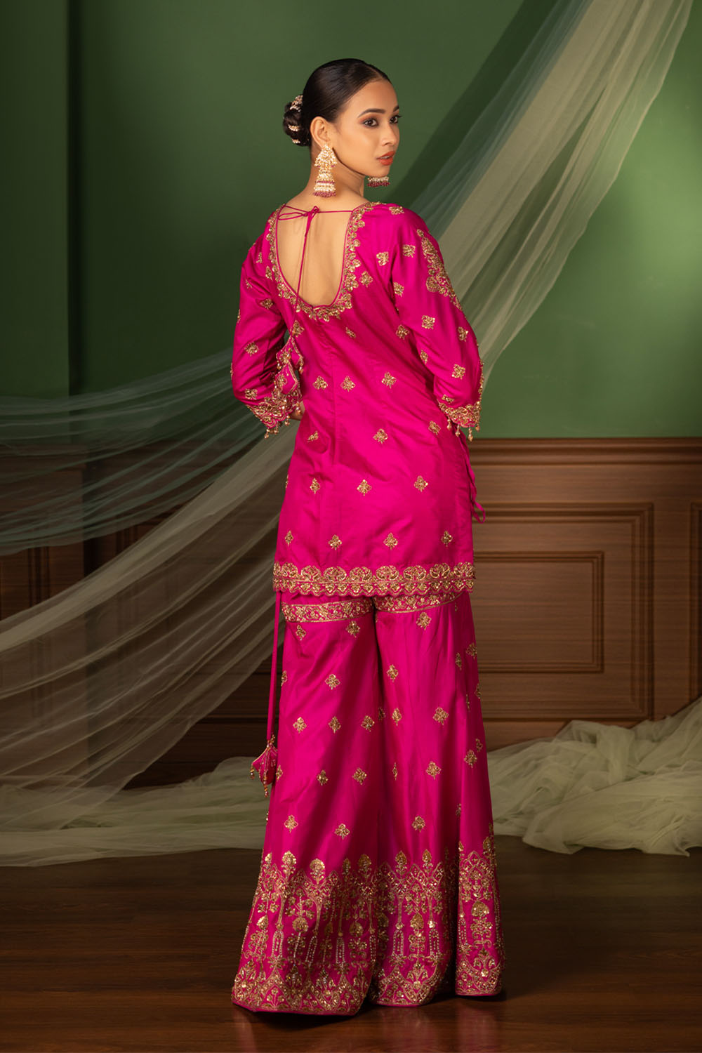 Gulnaar Zardosi Ensemble