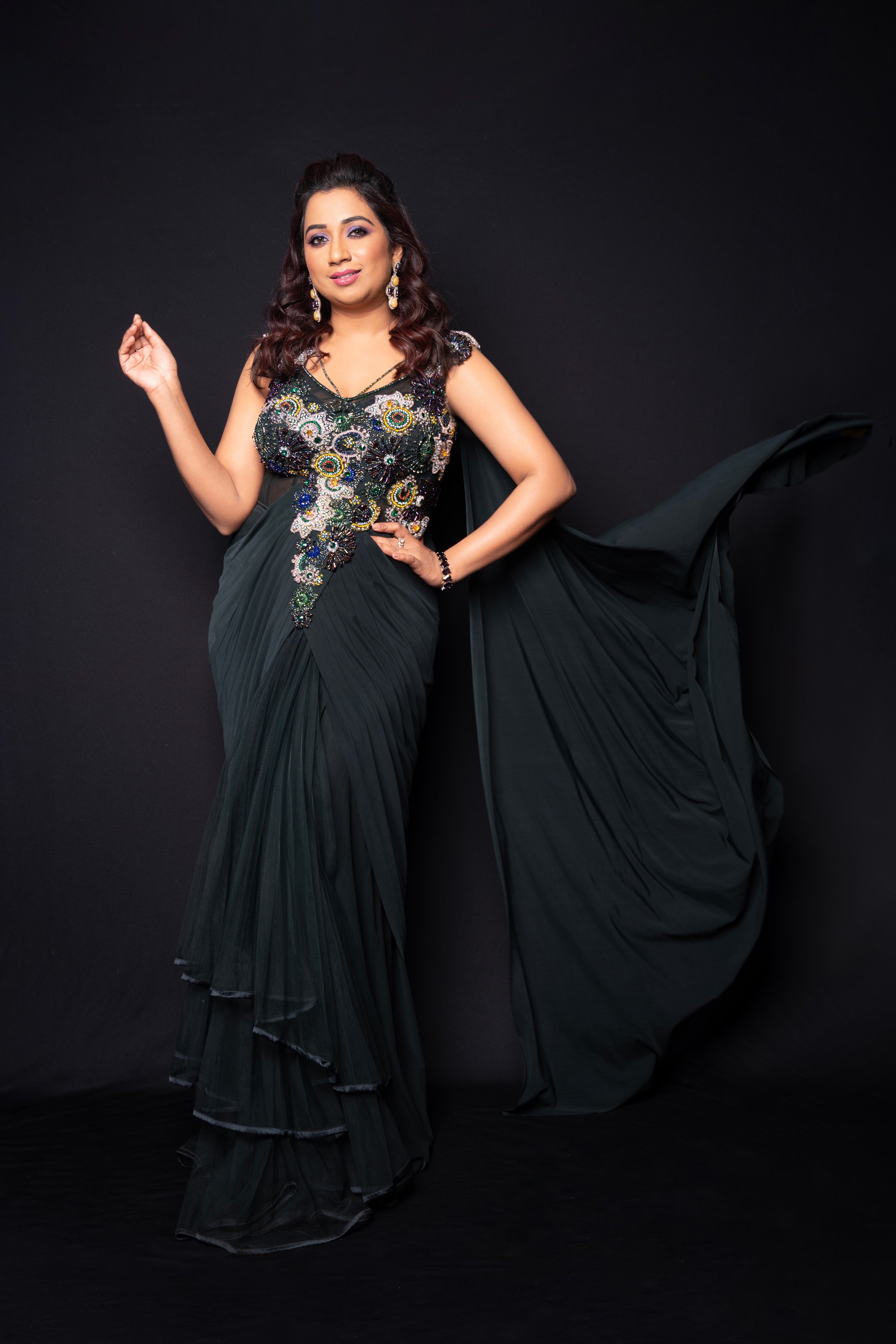Shreya Ghoshal in ariannna drape saree
