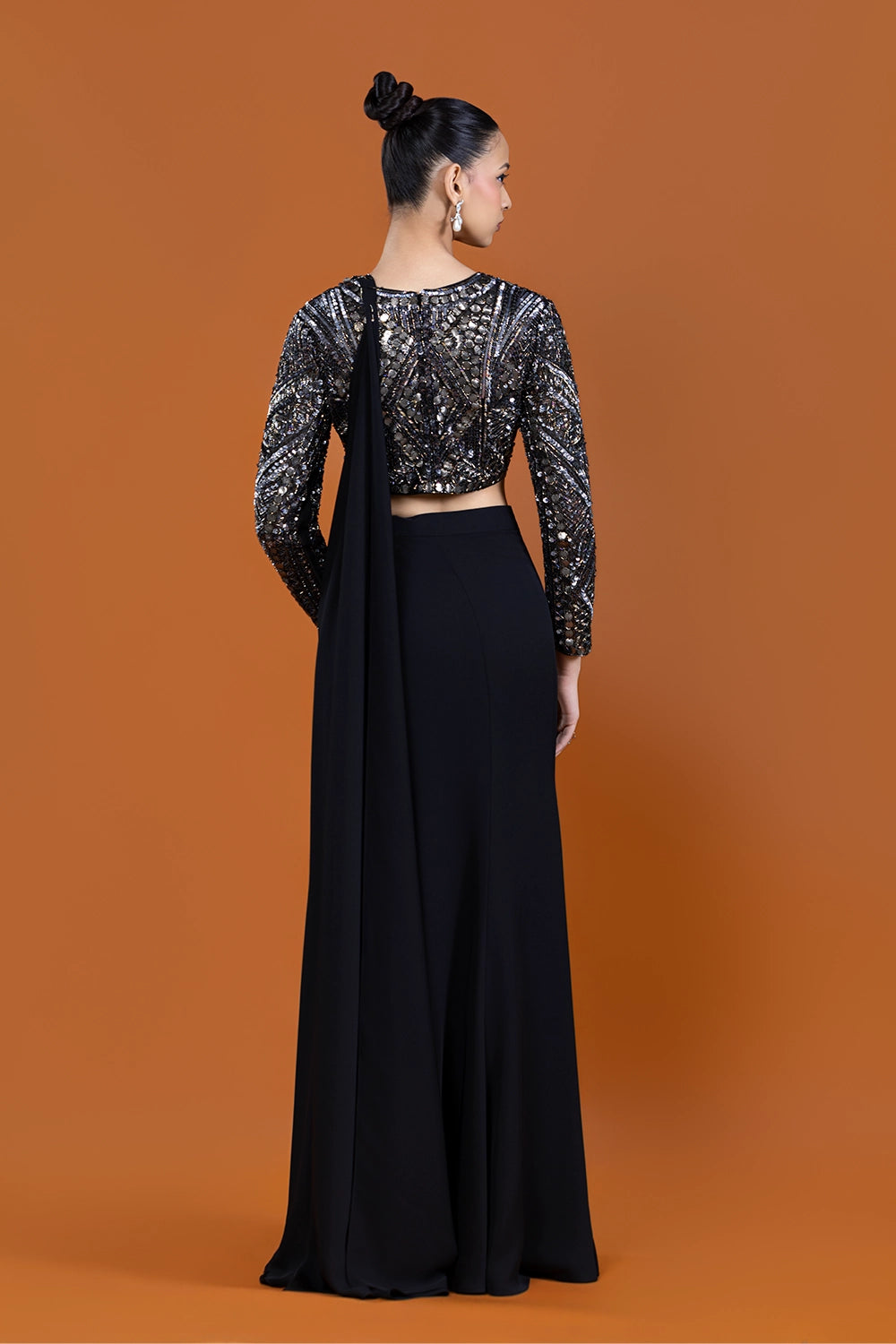 Raat Sitara Fishcut Pallu Skirt