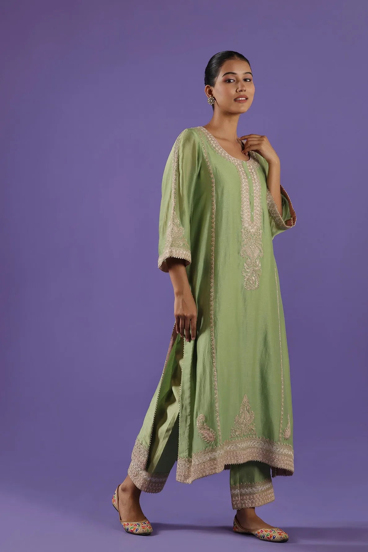 Amaira A line shirt and pants set