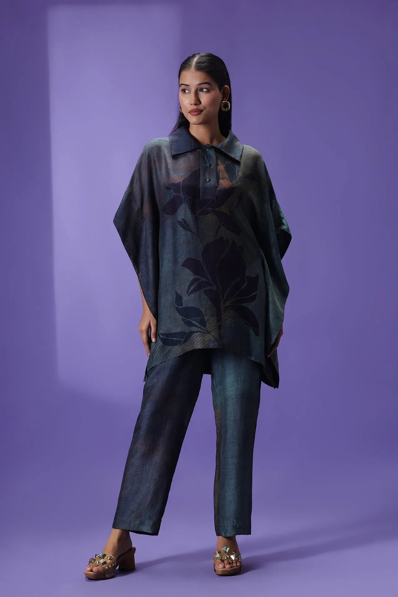 Shadow Drape Short Kaftan set