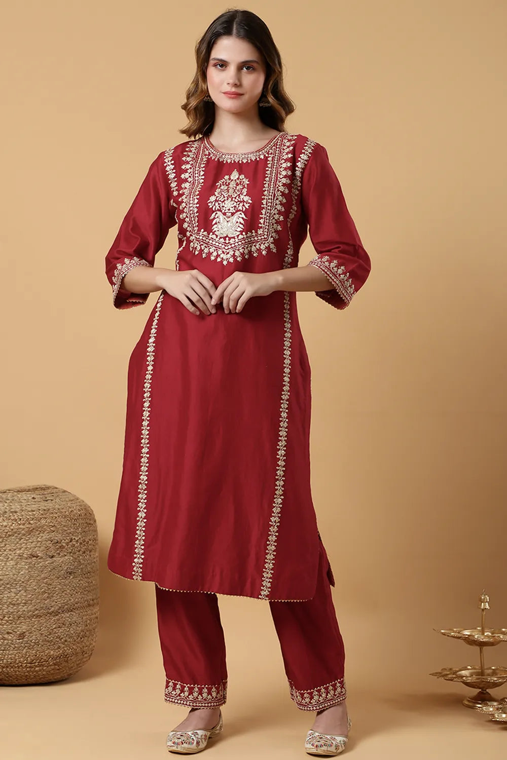 Surkh rang Suit Set