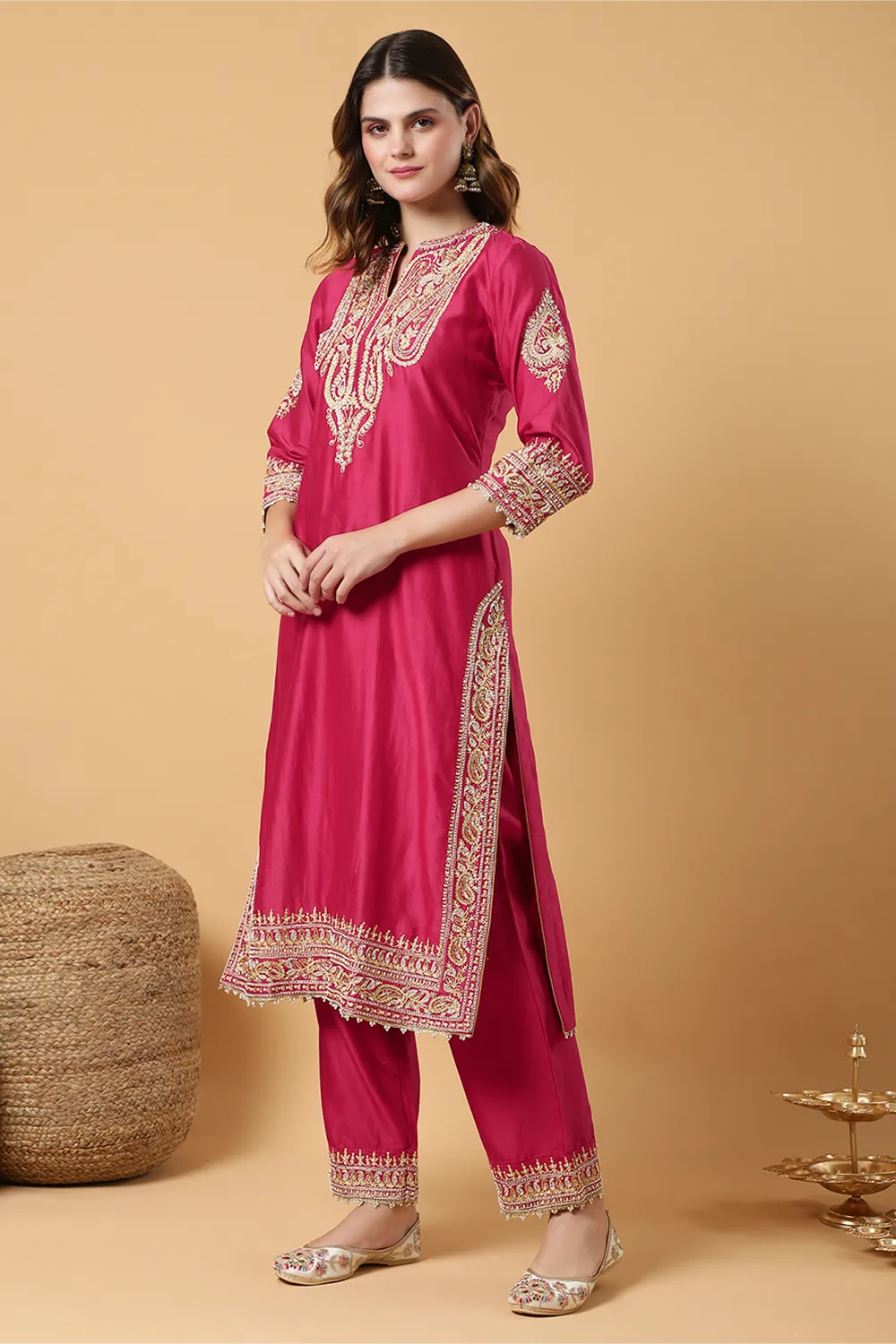 Pakeezah kurta and pant set