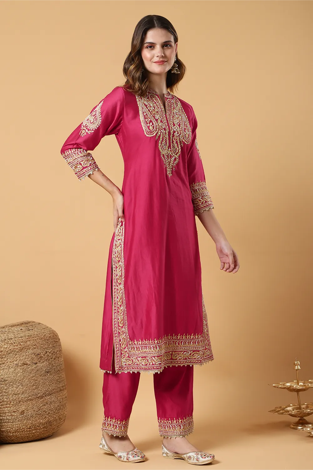 Pakeezah kurta and pant set