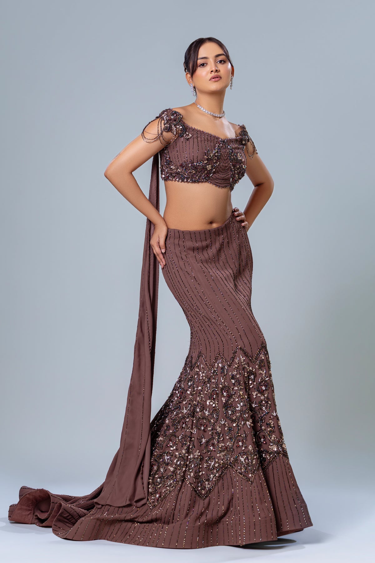 Fishcut-skirt-with-short-blouse-and-dupatta- Roop Vatika Official