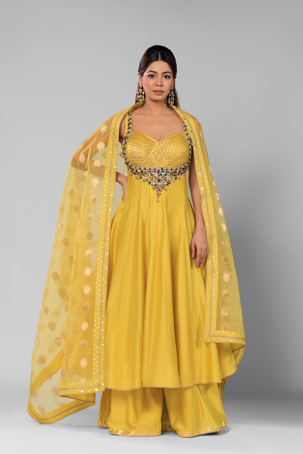 Aamora Glow Churidaar set set